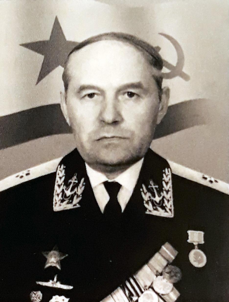 контр-адмирал ДРОНИН Пётр Степанович