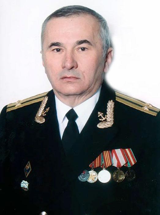 ЛЯКИН Владимир Александрович